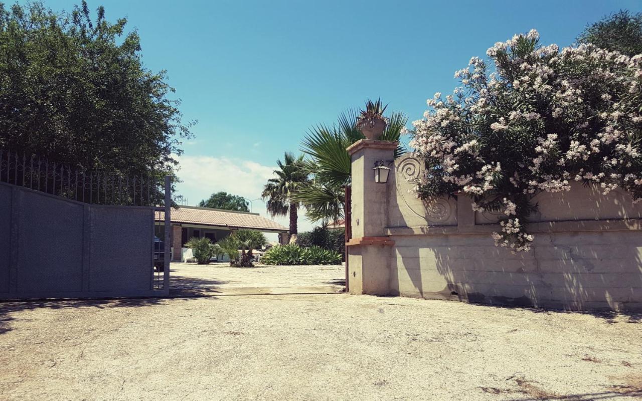 Le Castella Residence Extérieur photo