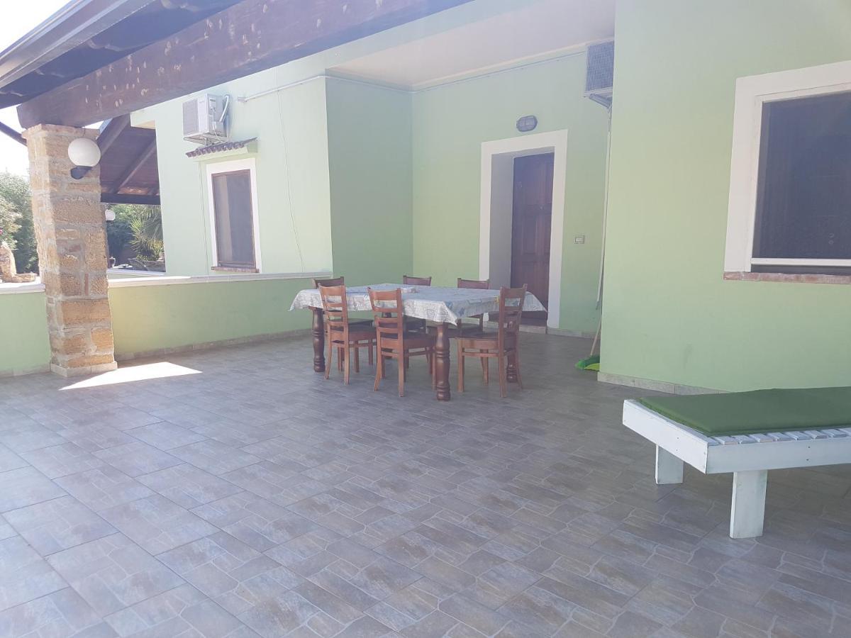 Le Castella Residence Extérieur photo